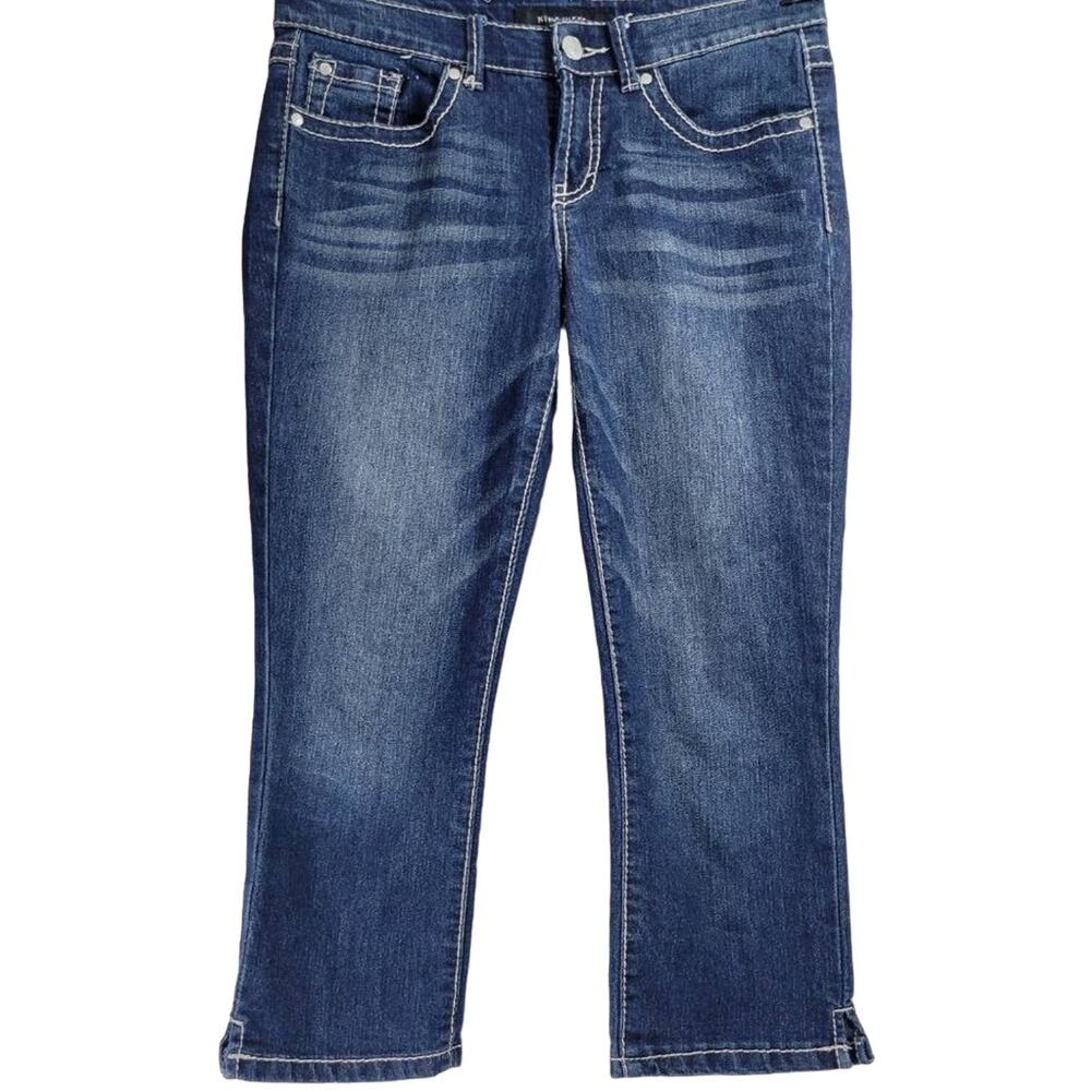 Womens Denim Capri Jeans Embellished Pockets White Stitching‎ Blue Wash